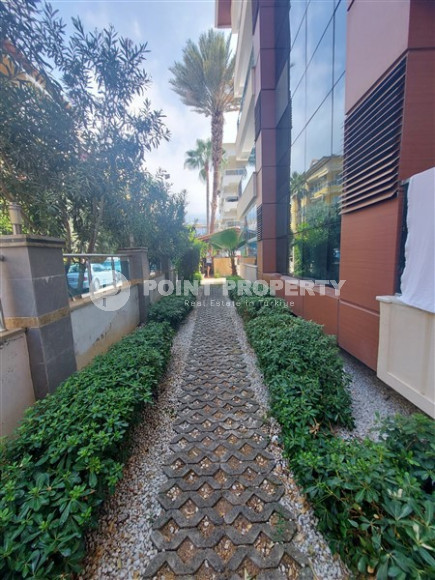 Квартира с двумя спальнями, 77м², в комплексе с инфраструктурой в 300м от пляжа Клеопатры, Алания-id-2038-фото-8