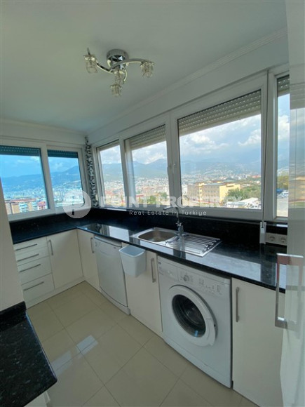 Квартира с потрясающими видами на горы и море 85 кв.м.-id-2040-фото-5