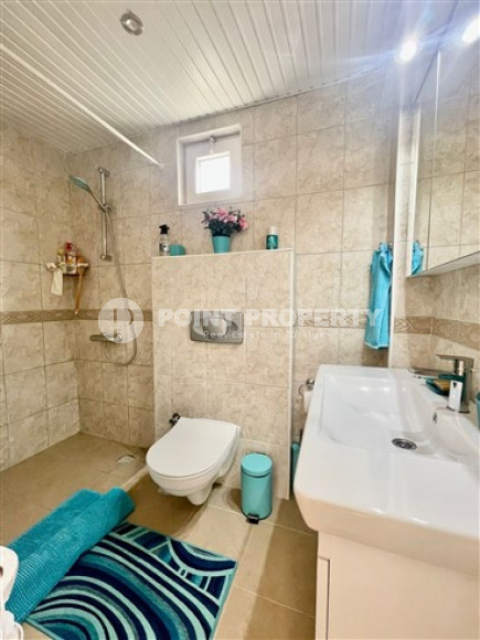 Квартира с двумя спальнями, 110м², в уютной резиденции с бассейном в 300м от центра района Тосмур, Алания-id-2041-фото-12