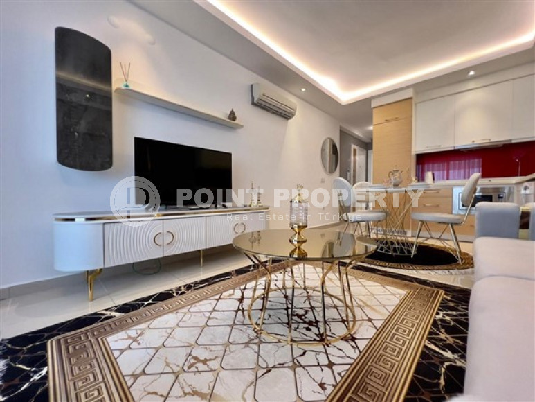 First coastline: furnished one-bedroom apartment of 62m² in Kestel, Alanya-id-2046-photo-2