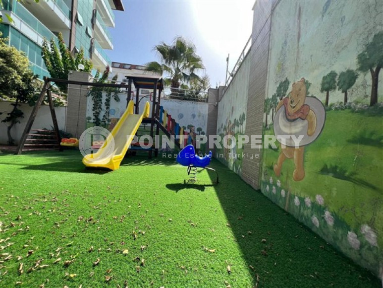 First coastline: furnished one-bedroom apartment of 62m² in Kestel, Alanya-id-2046-photo-20