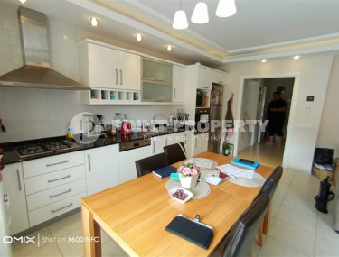 Three-room apartment, 120m², in a residence with good infrastructure in Oba, Alanya-id-2049-photo-4