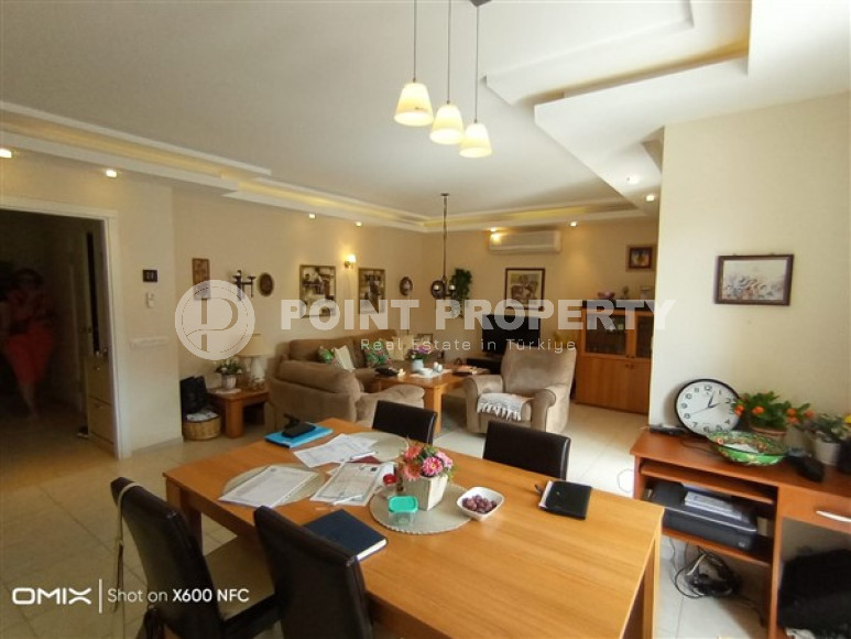 Three-room apartment, 120m², in a residence with good infrastructure in Oba, Alanya-id-2049-photo-10