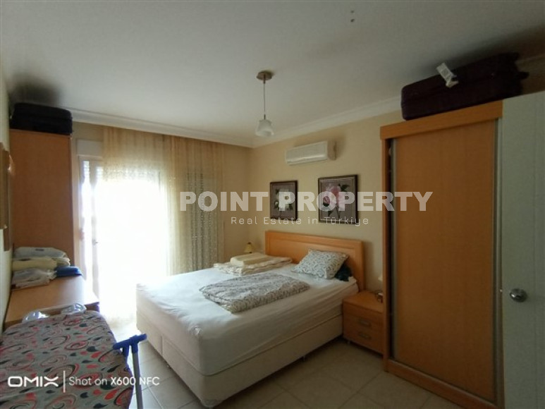 Three-room apartment, 120m², in a residence with good infrastructure in Oba, Alanya-id-2049-photo-18