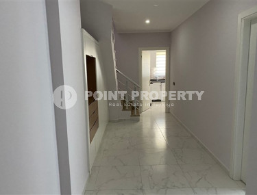 Просторный меблированный пентхаус 3+1, 160м² в центре Алании, в 600 метрах от пляжа Клеопатры-id-2051-фото-4