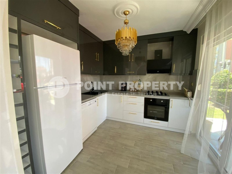 Двухуровневый таунхаус 2+1 площадью 174 м2  в элитном комплексе в районе Джикджилли, Алания.-id-1155-фото-10