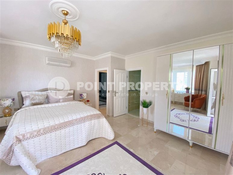 Двухуровневый таунхаус 2+1 площадью 174 м2  в элитном комплексе в районе Джикджилли, Алания.-id-1155-фото-15