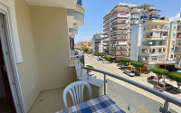 Three-room apartment, 100m², with furniture and household appliances 150m from the sea in Mahmutlar, Alanya-id-2055-photo-4
