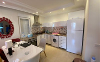 Three-room apartment, 100m², with furniture and household appliances 150m from the sea in Mahmutlar, Alanya-id-2055-photo-7