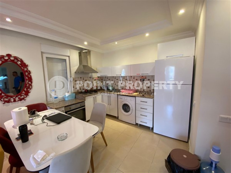 Three-room apartment, 100m², with furniture and household appliances 150m from the sea in Mahmutlar, Alanya-id-2055-photo-7
