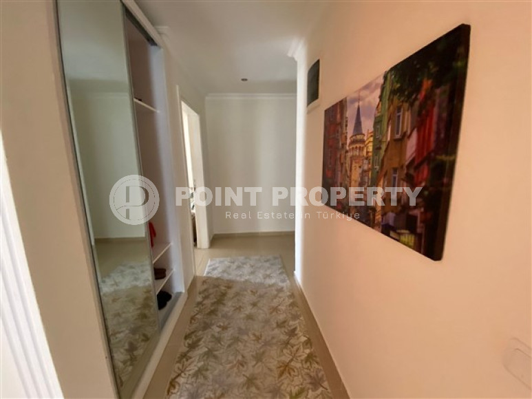 Three-room apartment, 100m², with furniture and household appliances 150m from the sea in Mahmutlar, Alanya-id-2055-photo-8