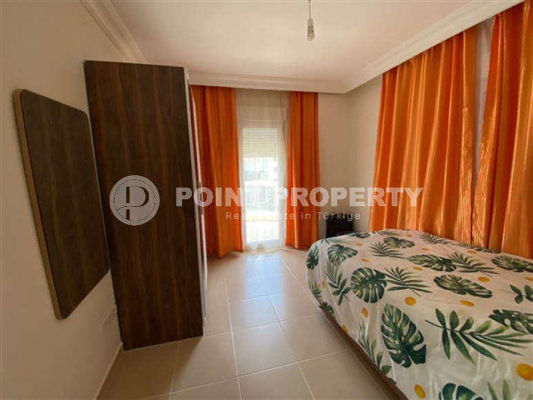 Three-room apartment, 100m², with furniture and household appliances 150m from the sea in Mahmutlar, Alanya-id-2055-photo-17