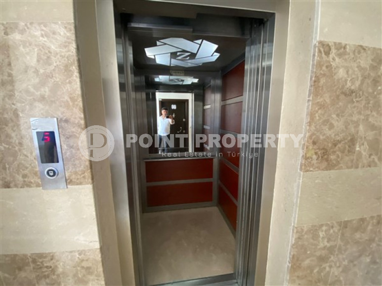 Three-room apartment, 100m², with furniture and household appliances 150m from the sea in Mahmutlar, Alanya-id-2055-photo-20