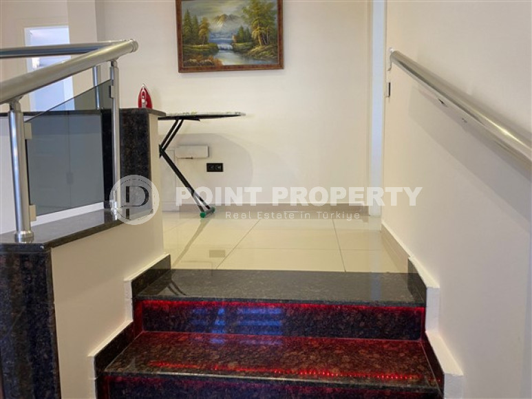 Меблированная трехэтажная вилла 2+2, 330м², в районе Алании Чиплаклы, в 1,5км от центра района-id-2057-фото-19