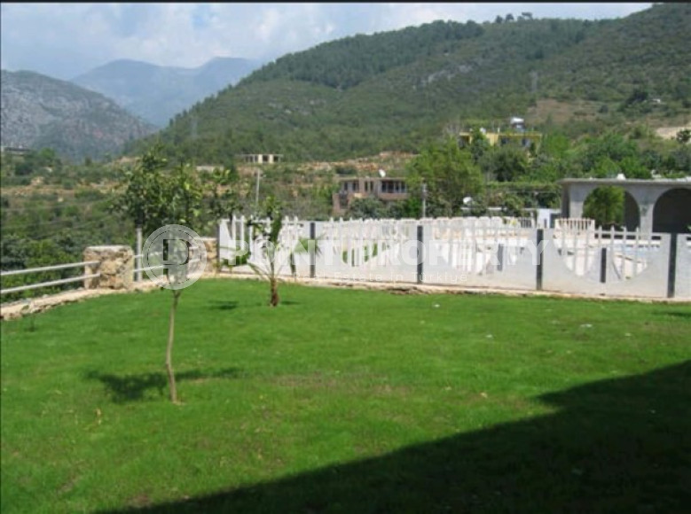 Detached private villa, 6+2, 280m², at the foot of the Toros Mountains, Oba district, Alanya-id-2062-photo-19