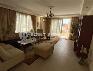 Alanya center: four-room apartment, 160m², in a complex with infrastructure, 700m from the sea-id-2063-photo-2