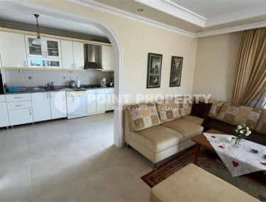 Alanya center: four-room apartment, 160m², in a complex with infrastructure, 700m from the sea-id-2063-photo-4