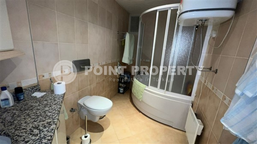 Alanya center: four-room apartment, 160m², in a complex with infrastructure, 700m from the sea-id-2063-photo-12