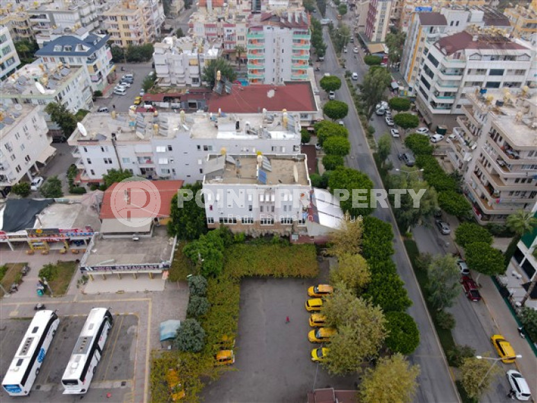 Building for sale in the center of Alanya 100 meters to Keykubat beach-id-2068-photo-4