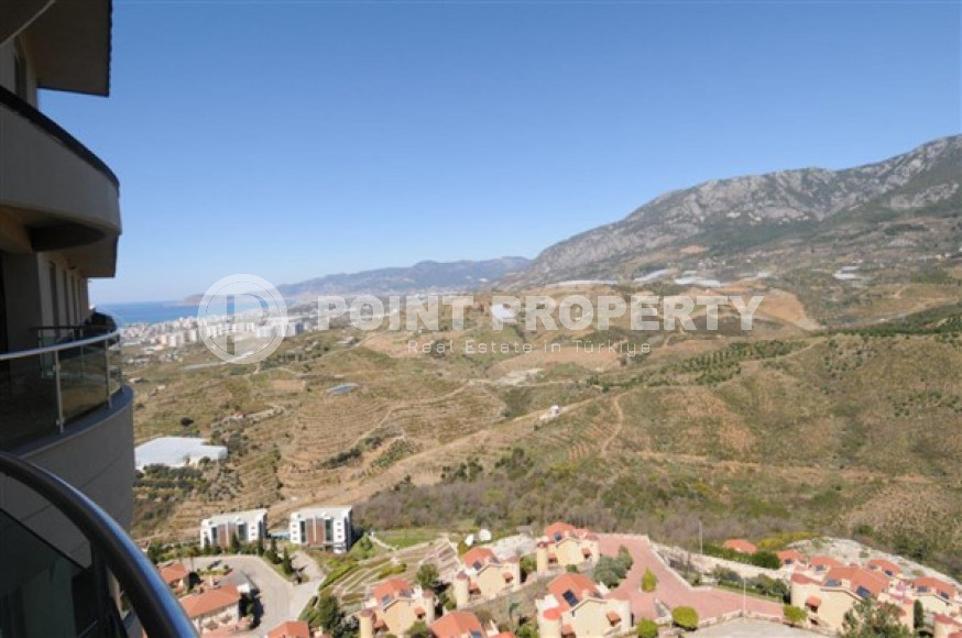 Penthouse with sea and mountain views in Kargicak-id-2072-photo-16