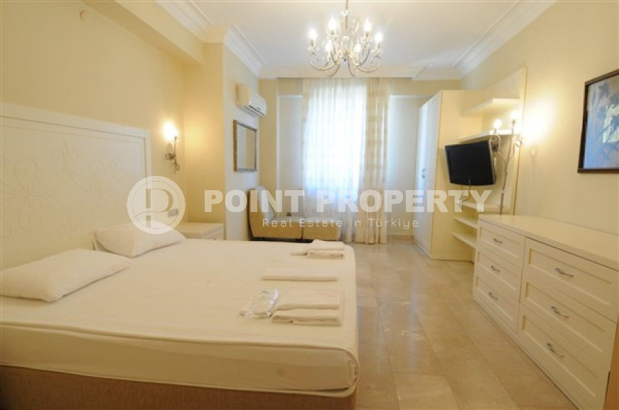 Penthouse with sea and mountain views in Kargicak-id-2072-photo-19