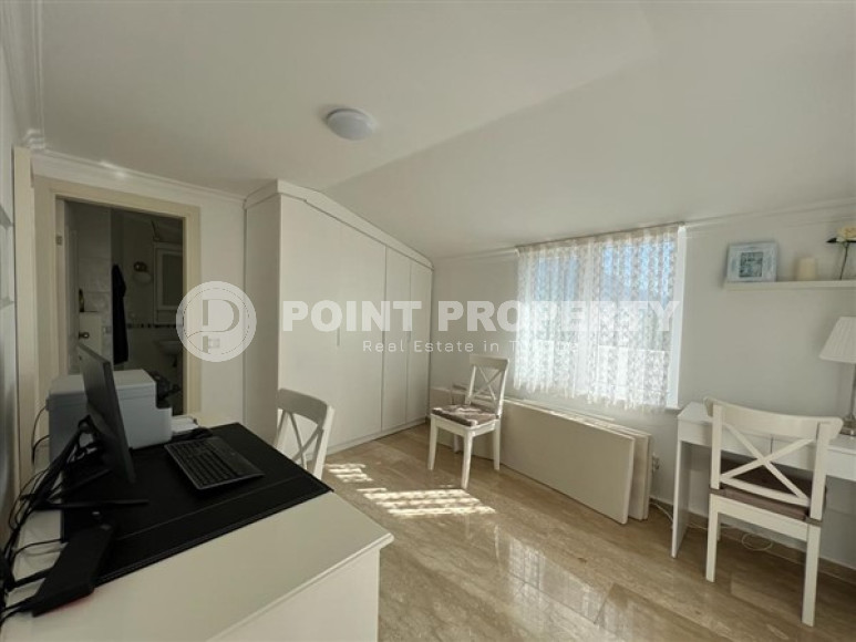 Роскошный пентхаус 4+2, 180м2, с завораживающими видами на море и Аланийскую крепость, район Тосмур.-id-2078-фото-34