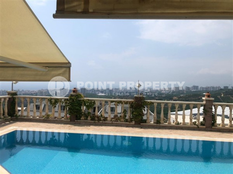 Two-storey villa 3+1, 196 m2 with a private pool and stunning views of the Mediterranean Sea in the Kargizdak area.-id-2079-photo-3