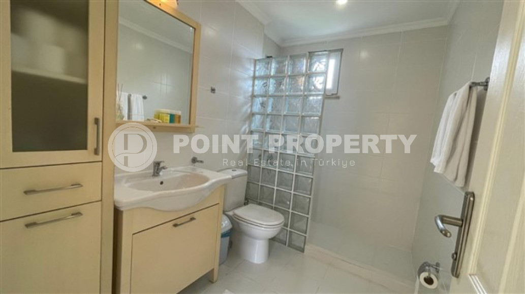 Two-storey villa 3+1, 196 m2 with a private pool and stunning views of the Mediterranean Sea in the Kargizdak area.-id-2079-photo-7