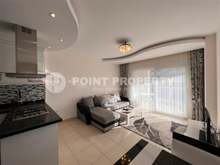Linear three-room apartment, 120 m2 in a prestigious residential complex, 200 meters from the sea, Mahmutlar district.-id-2080-photo-6