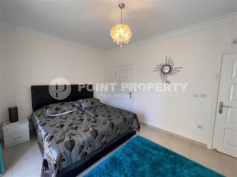 Linear three-room apartment, 120 m2 in a prestigious residential complex, 200 meters from the sea, Mahmutlar district.-id-2080-photo-13