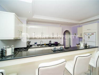 Просторная квартира с мебелью 2+1, 110м2 в открытом для получения ВНЖ районе Алании, в Тосмуре. До моря 350 метров.-id-2082-фото-4