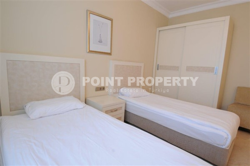 View penthouse 3+1 in the main building of the hotel, Kargicak-id-2084-photo-7