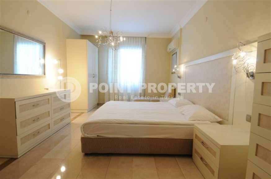 View penthouse 3+1 in the main building of the hotel, Kargicak-id-2084-photo-10