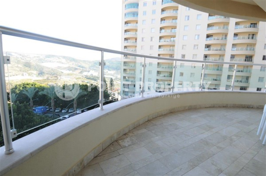 View penthouse 3+1 in the main building of the hotel, Kargicak-id-2084-photo-14