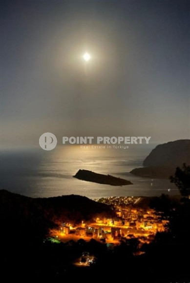 Complex of villas in Mersin on the very shore of the Mediterranean Sea-id-2095-photo-4