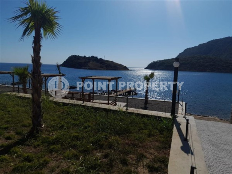 Complex of villas in Mersin on the very shore of the Mediterranean Sea-id-2095-photo-28