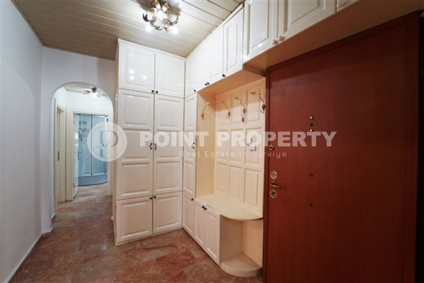 Three-room apartment, 87m², near Damlatas beach in an urban house, in the very center of Alanya-id-2098-photo-4