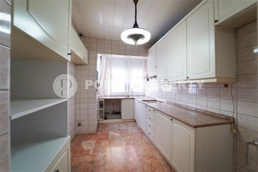 Three-room apartment, 87m², near Damlatas beach in an urban house, in the very center of Alanya-id-2098-photo-12