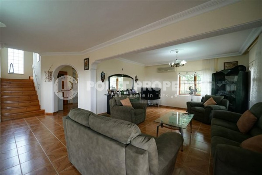 Отдельно стоящий меблированный двухэтажный частный дом, 3+1, 180м², в пригороде Алании-id-2100-фото-4