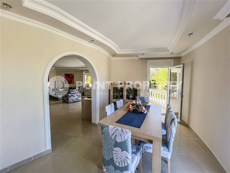 Меблированная двухэтажная вилла 4+1, 330м², с отличными видами в районе Алании – Каргыджак-id-2101-фото-7