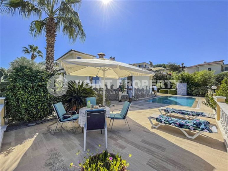 Меблированная двухэтажная вилла 4+1, 330м², с отличными видами в районе Алании – Каргыджак-id-2101-фото-10