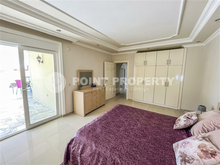 Меблированная двухэтажная вилла 4+1, 330м², с отличными видами в районе Алании – Каргыджак-id-2101-фото-16