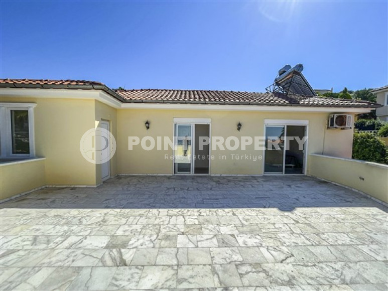 Меблированная двухэтажная вилла 4+1, 330м², с отличными видами в районе Алании – Каргыджак-id-2101-фото-19