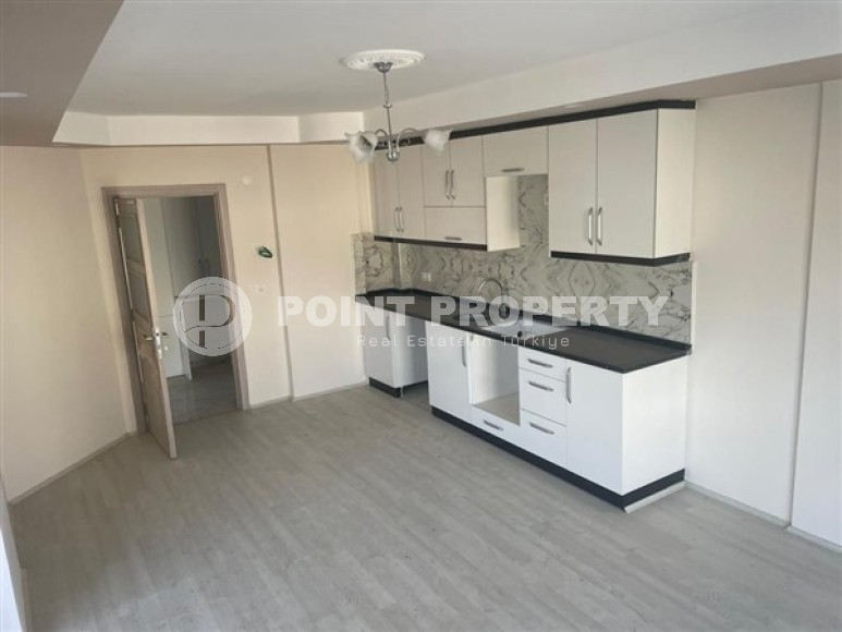 Квартира с двумя спальнями, 110м², в резиденции с инфраструктурой в Газипаше, Алания, 800м от моря-id-2103-фото-2