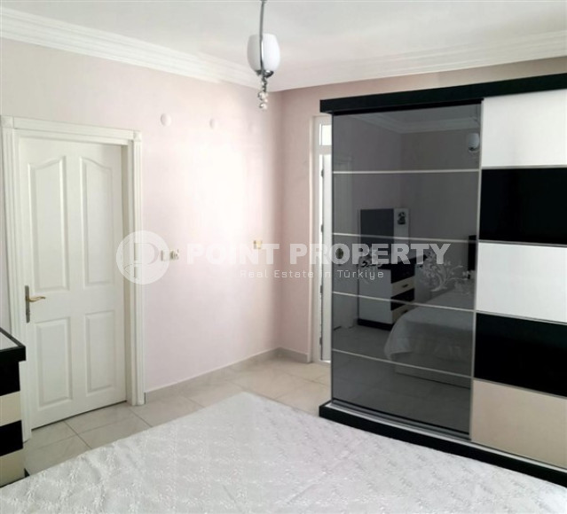 Resale property in the Oba area: furnished apartment 2+1, 115m², in a residence with a swimming pool.-id-2110-photo-19