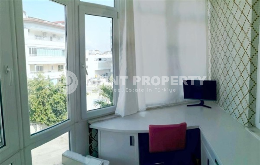 Resale property in the Oba area: furnished apartment 2+1, 115m², in a residence with a swimming pool.-id-2110-photo-20