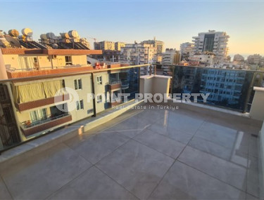 Three-bedroom apartment, 180 m², in an elite complex in Mahmutlar, 350 meters from the sea.-id-2111-photo-4