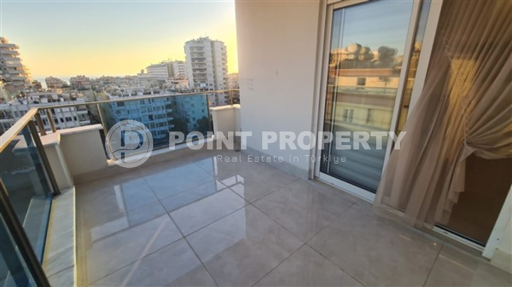 Three-bedroom apartment, 180 m², in an elite complex in Mahmutlar, 350 meters from the sea.-id-2111-photo-5