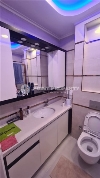 Three-bedroom apartment, 180 m², in an elite complex in Mahmutlar, 350 meters from the sea.-id-2111-photo-13