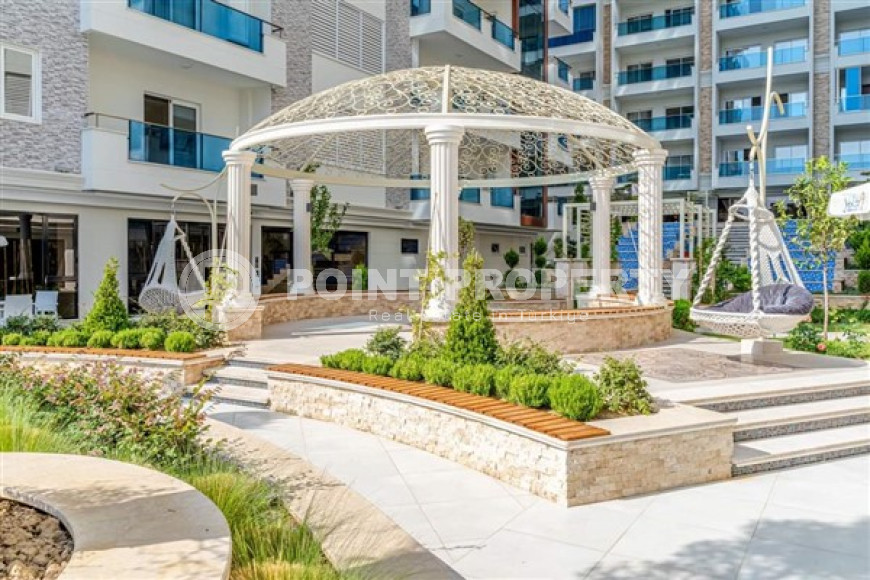 Three-bedroom apartment, 180 m², in an elite complex in Mahmutlar, 350 meters from the sea.-id-2111-photo-21